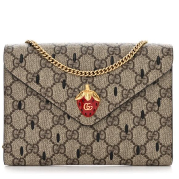 Gucci Handbags - 100% Authentic Gucci GG Supreme Strawberry Shoulder Bag 668-101424